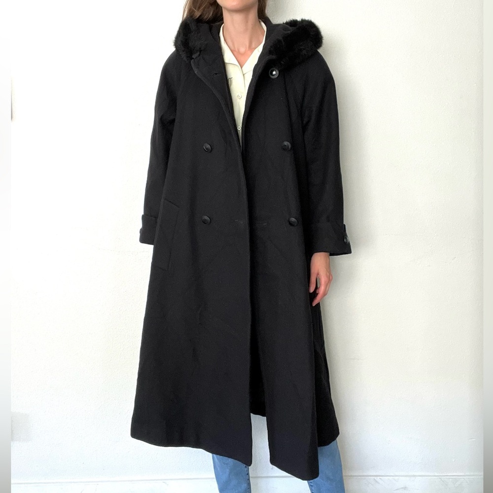 Gorgeous Vintage Black Winter Coat